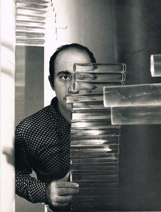 9 Carlo Alfano e Tempi di un percorso circolare 1968. Foto Archivio Mimmo Jodice
