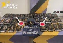 La Guardia di Finanza di Brescia sequestra 580 mila prodotti insicuri o contraffatti