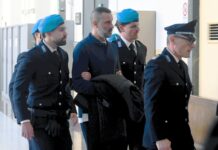 Omicidio Mansouri, la Procura di Milano chiede il rinvio a giudizio per l’ex poliziotto Carmelo Cinturrino