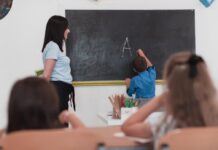Stipendi dei docenti in forte aumento in Alto Adige stipend degli insegnanti